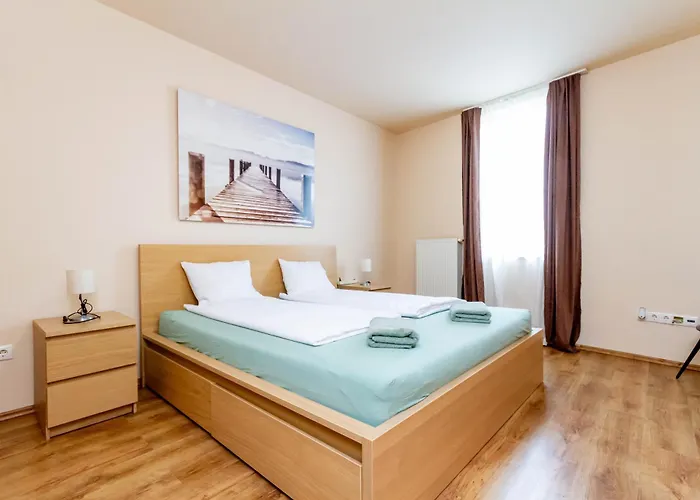 2bdr Contempo Retreat With Free Parking By Nw Budapešť