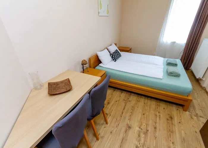 2bdr Contempo Retreat With Free Parking By Nw Apartmán *